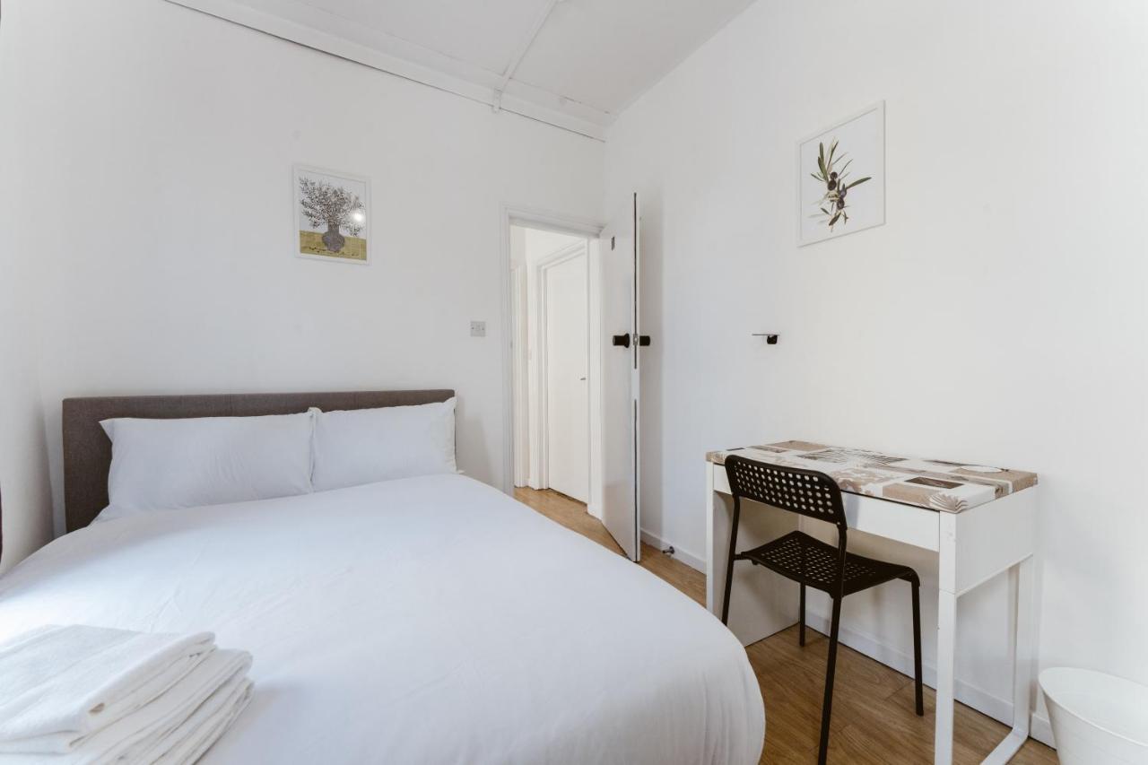 Mile End Double Rooms 27 Guest House London Exterior foto