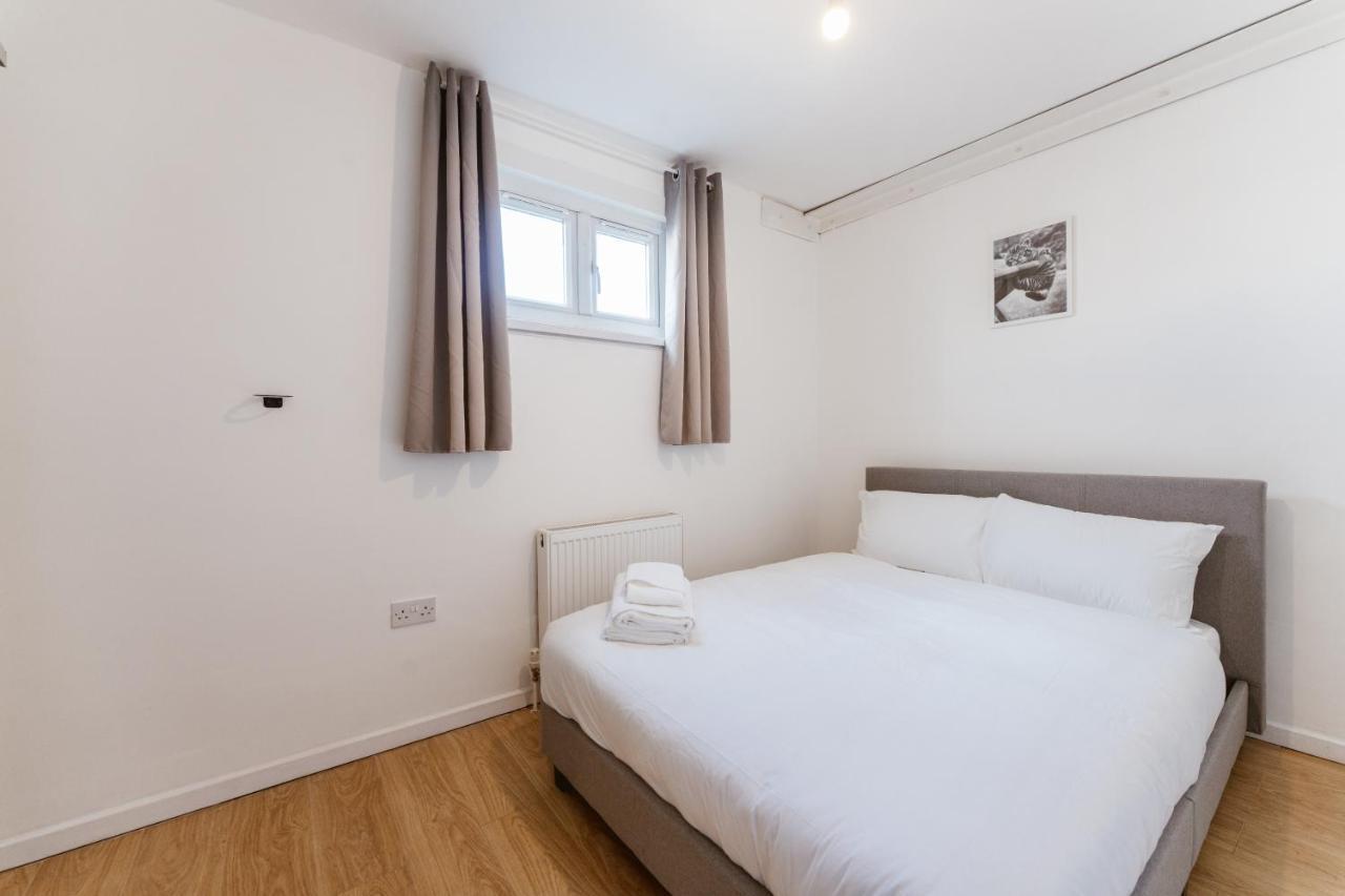 Mile End Double Rooms 27 Guest House London Exterior foto